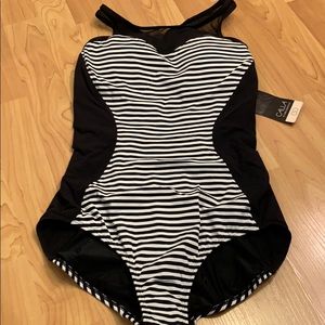NWT Calia swim suit size 6